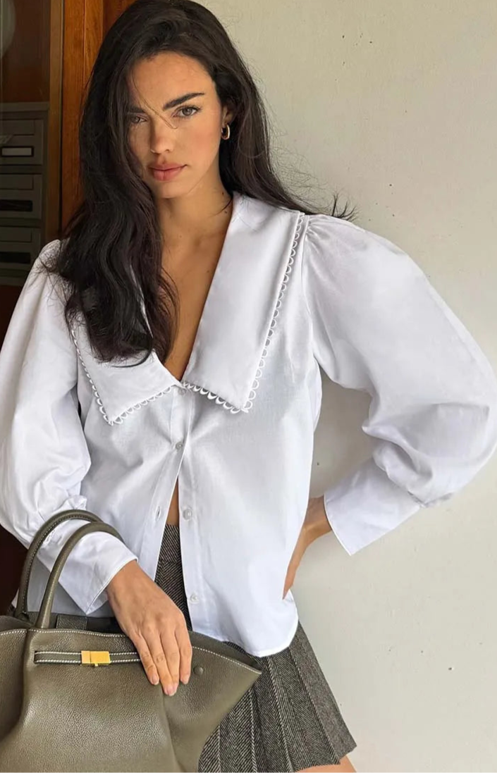 WIDE COLLAR DETAIL LONG SLEEVED SHIRT