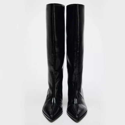 KNEE-HIGH POINTED BOOTS