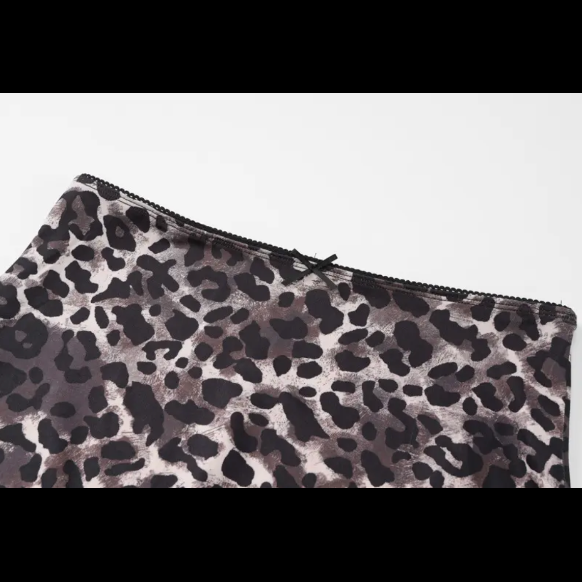 LEOPARD PRINT SLEEVELESS TOP & SKIRT CO-ORD