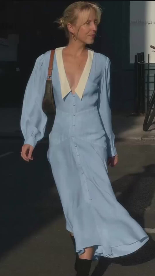 MICRO COLLAR BLUE LONG SLEEVED DRESS